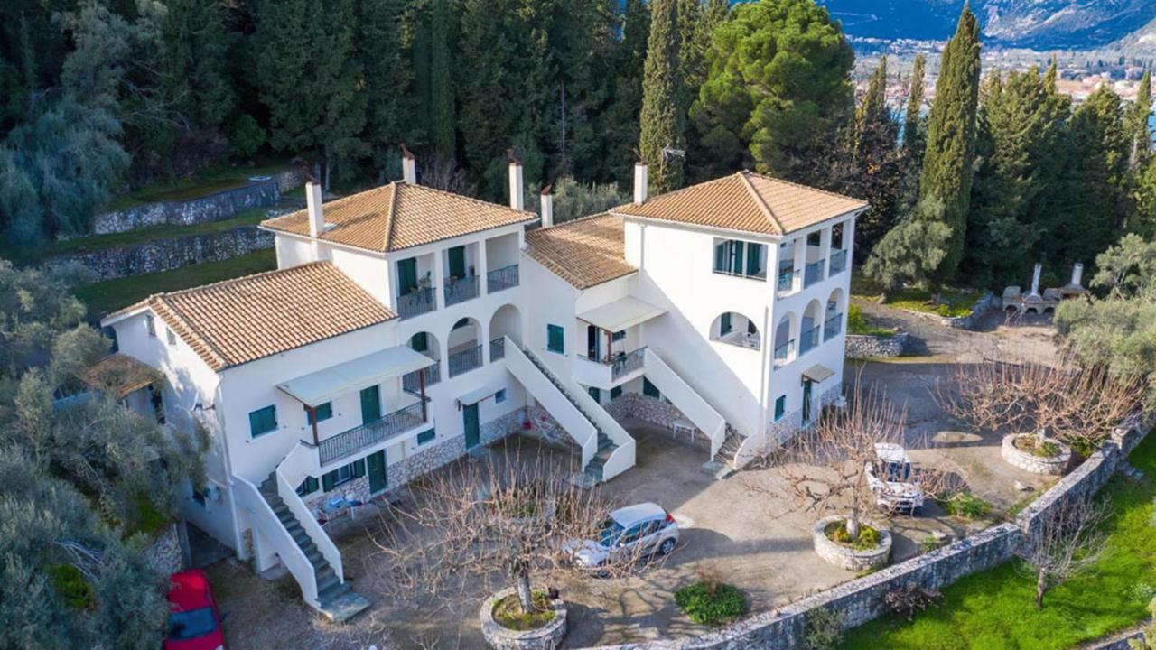 Villa Evgenia Yénion Buitenkant foto