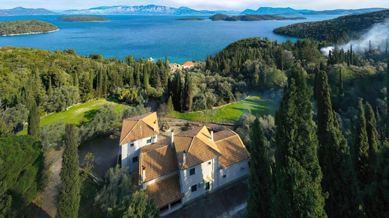 Villa Evgenia Yénion Buitenkant foto